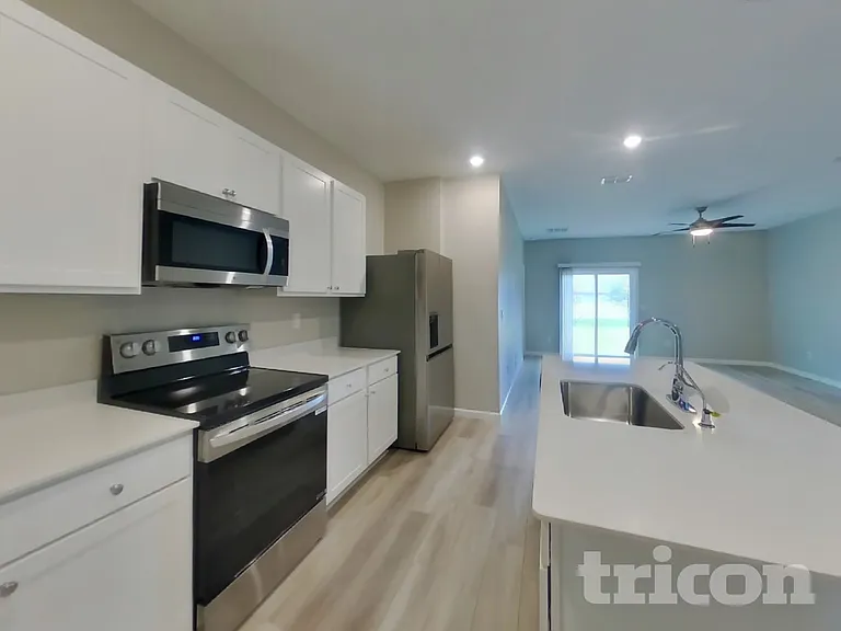 2873 Grand Finale St — Photo 5