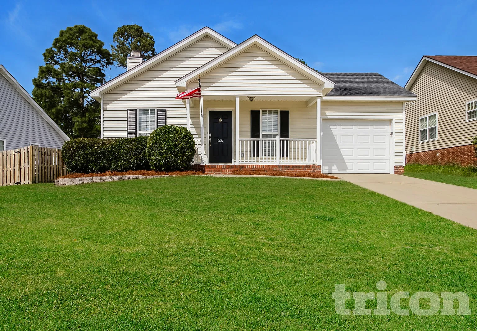 208 Double Eagle Circle Lexington SC — Photo 1