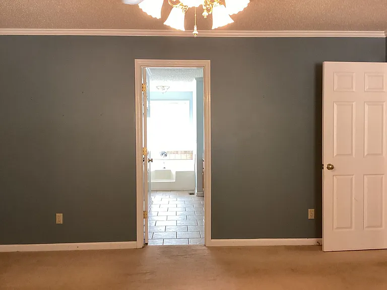 6422 Levi Rd — Photo 29