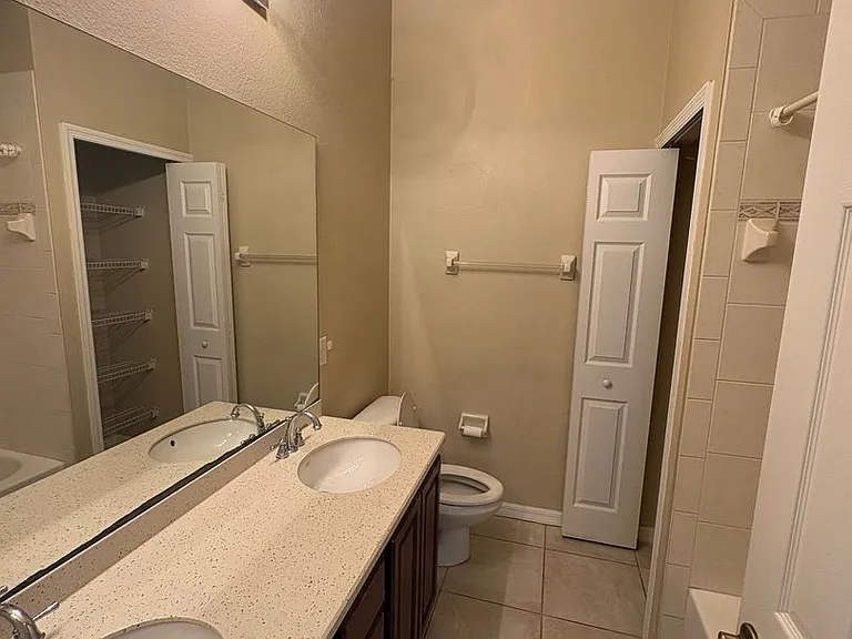 3185 Soft Breeze Cir — Photo 33