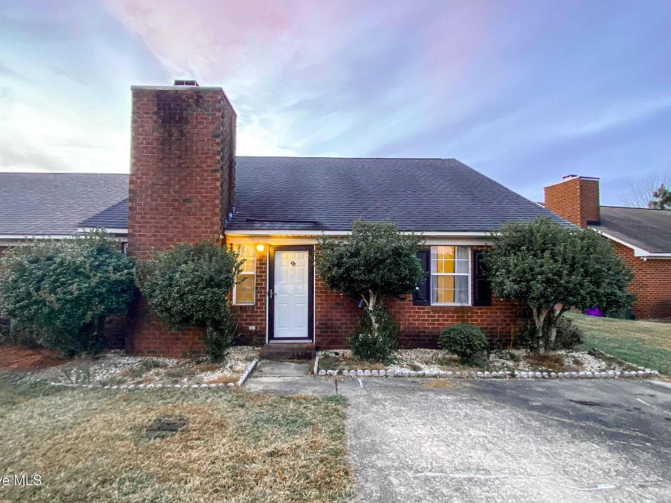 1st image of 1206 Peyton Circle #B