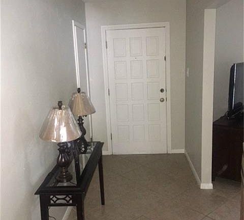 4th image of 5214 Long Creek Ln