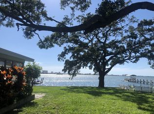 207 Fairmont St, Clearwater, FL 33755
