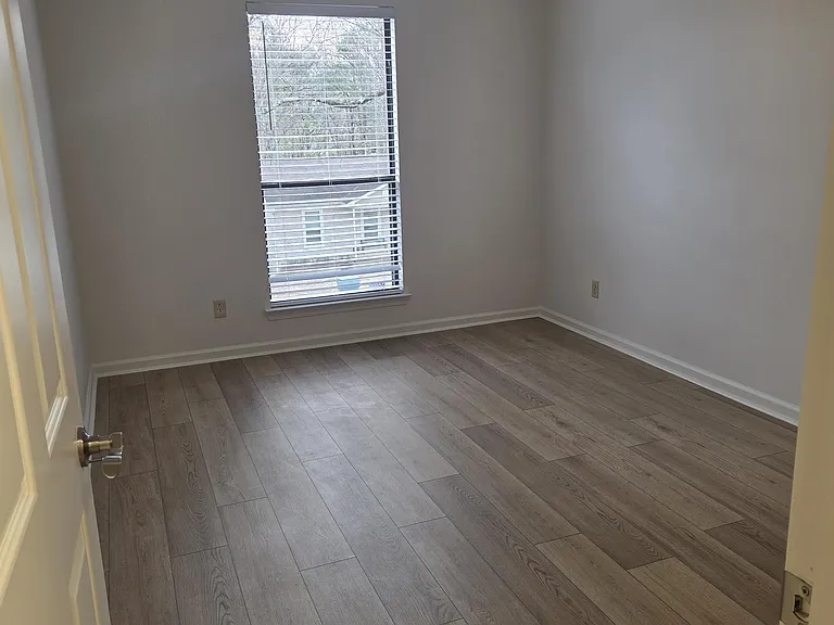 310 Nix Rd — Photo 23