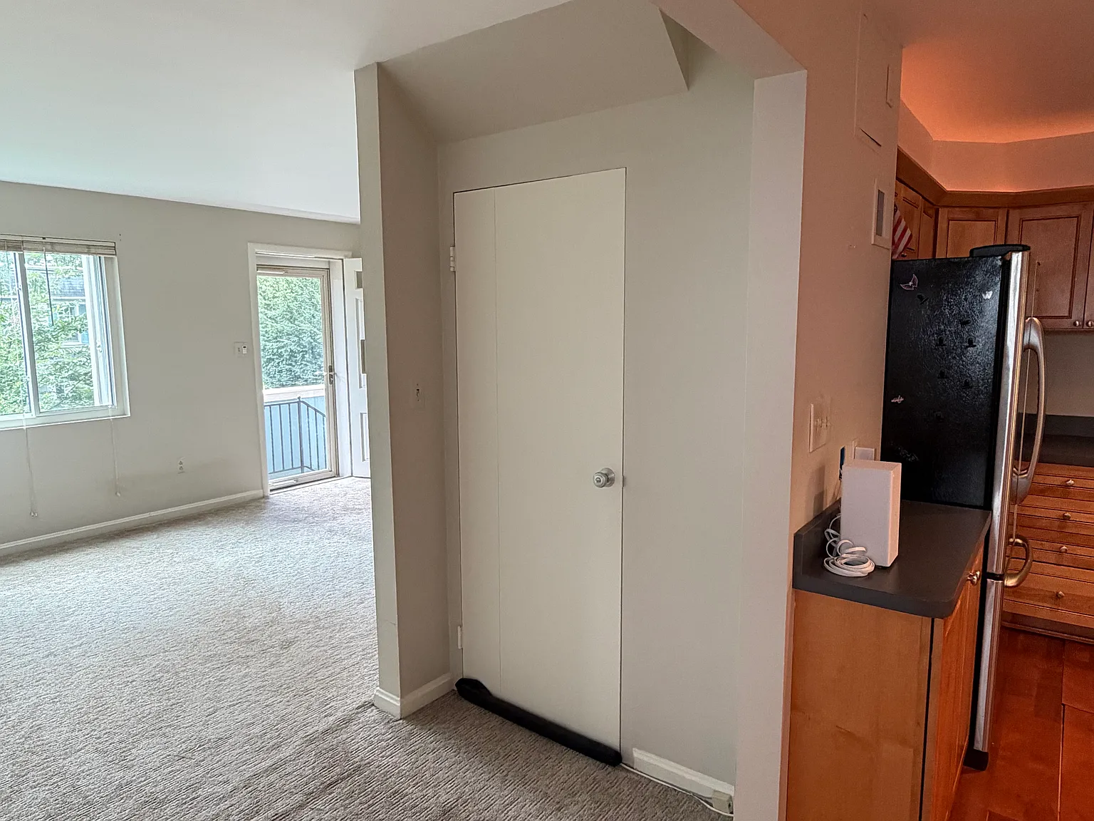 3 bed, 1850 sqft, $3,600 — Photo 3
