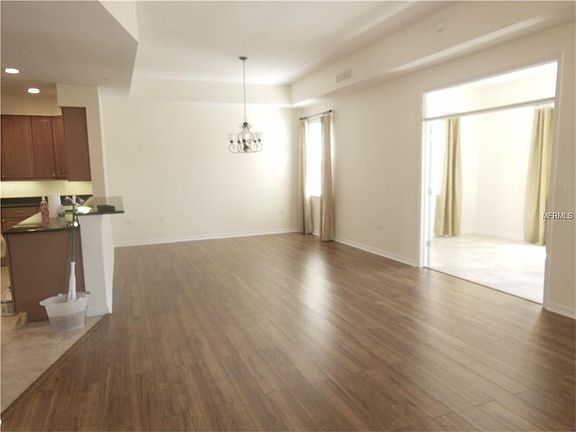 3rd image of 636 Wells Ct Unit 301