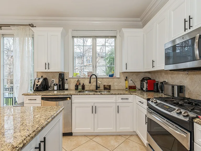 3 Hemlock Ln — Photo 13