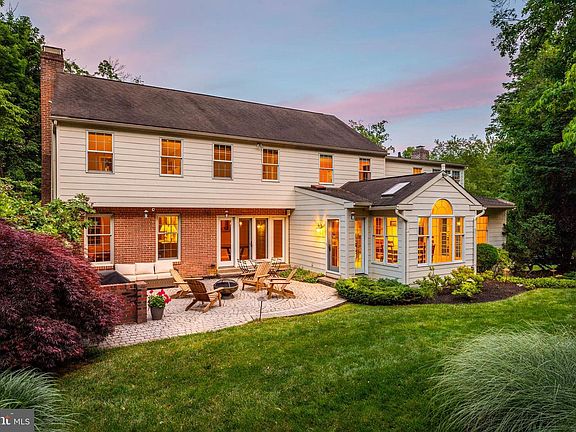 5th image of 1144 Norsam Rd