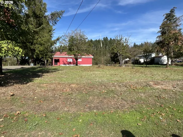 1549 Old Town Loop Rd, Oakland, OR 97462