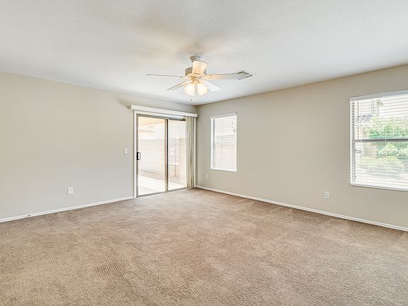 3rd image of 1089 E Lowell Ct