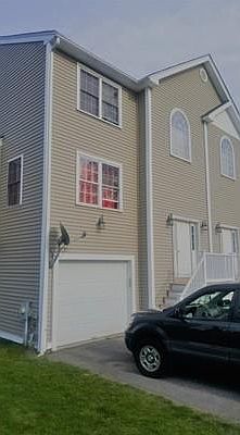 2nd image of 5 Christine Dr