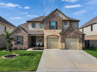 251 Upland Dr, Waller, TX 77484
