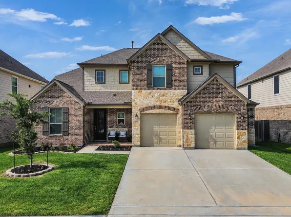 251 Upland Dr, Waller, TX 77484