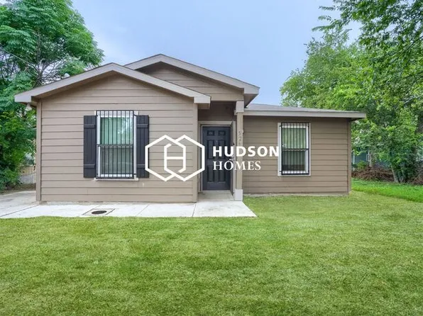 526 S San Eduardo Ave, San Antonio, TX 78237