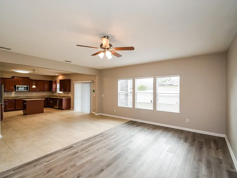 16280 Stanis Ct — Photo 6