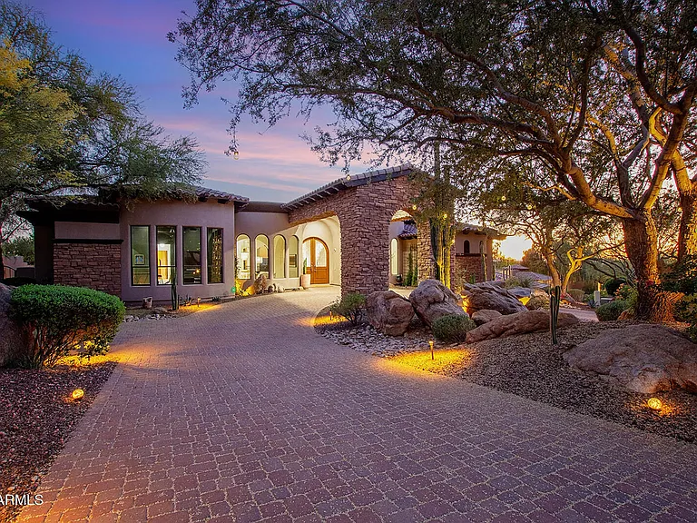 11861 E Desert Trail Rd — Photo 2