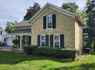 319 Elizabeth St, Watertown, WI 53098