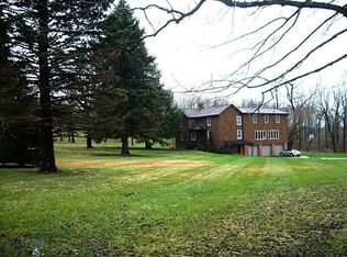 414 Sandworks Rd, Hunker, PA 15639