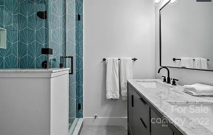 3709 Sargeant Dr — Photo 3