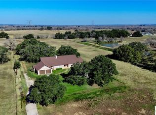 7615 State Highway 97 E, Floresville, TX 78114