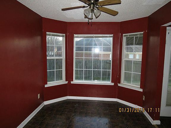 4th image of 2916 Boulder Creek Cv