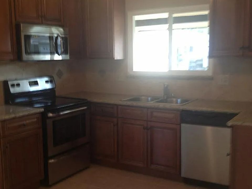 1st image of 1057 Coral Ct