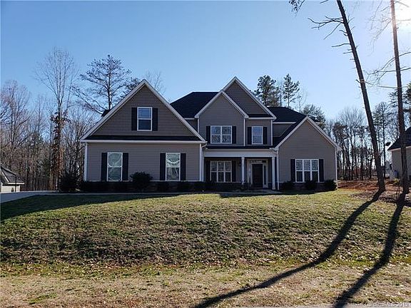 2nd image of 120 Wylie Trail