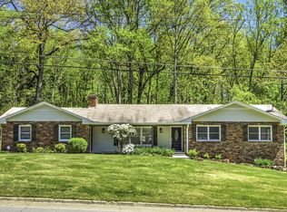 124 Nebraska Ave, Oak Ridge, TN 37830