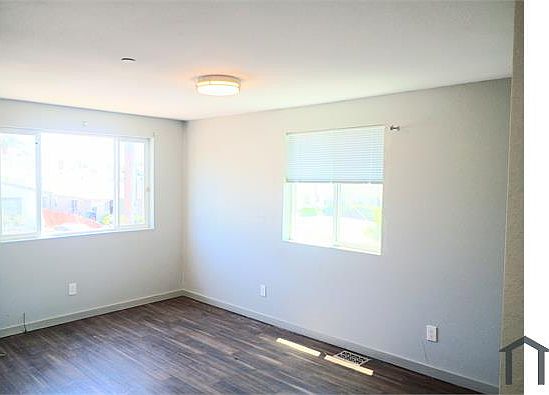 1st image of 2459 26th Ave