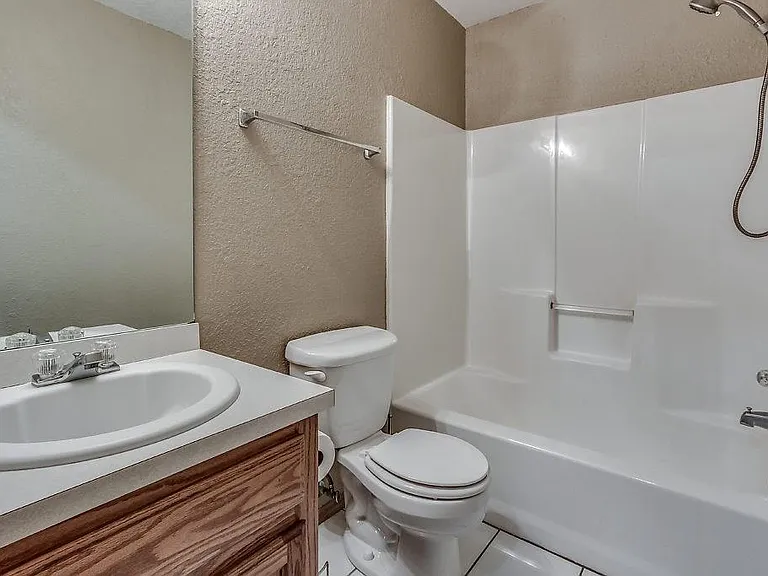 6029 SE 84th Pl — Photo 14
