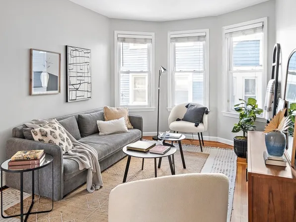 4 Northey St #2, Salem, MA 01970
