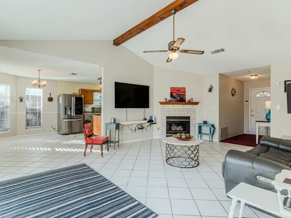 801 Sparkleberry Cv, Niceville, FL 32578
