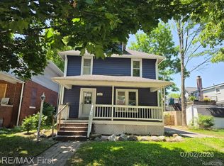 265 North Ave, Mount Clemens, MI 48043