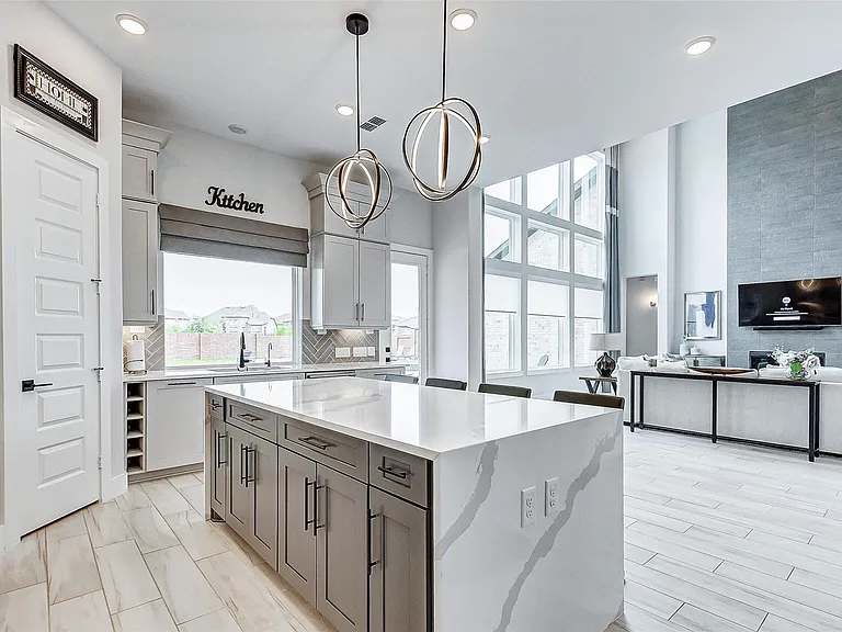 9903 Regal Bend Dr — Photo 10