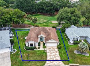 522 Loma Paseo Dr, Lady Lake, FL 32159