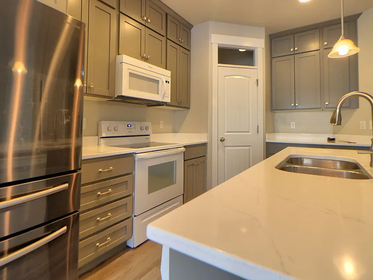 14447 S Quiet Shade Dr — Photo 4