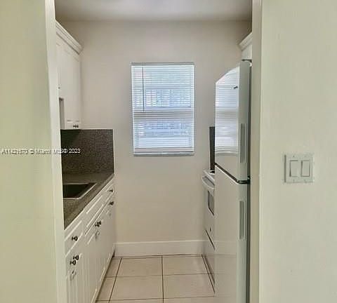 5th image of 4163 SW 67th Ave APT 111C