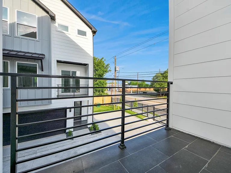 7723 Hammerly Blvd #B — Photo 24