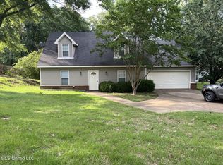 4580 Okeechobee Dr, Nesbit, MS 38651
