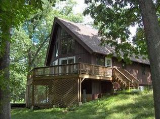 38550 N Forest Ave, Spring Grove, IL 60081