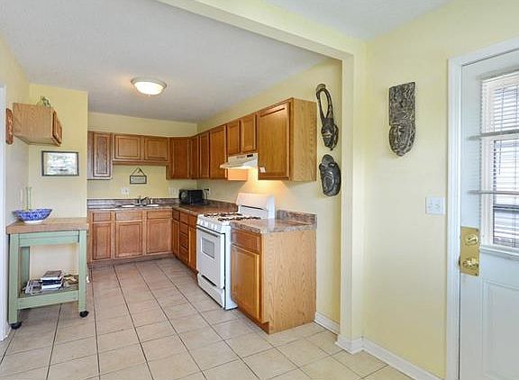 5th image of 6080 Warrington Dr