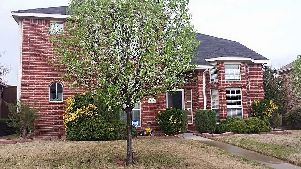 1st image of 813 Tealwood Dr