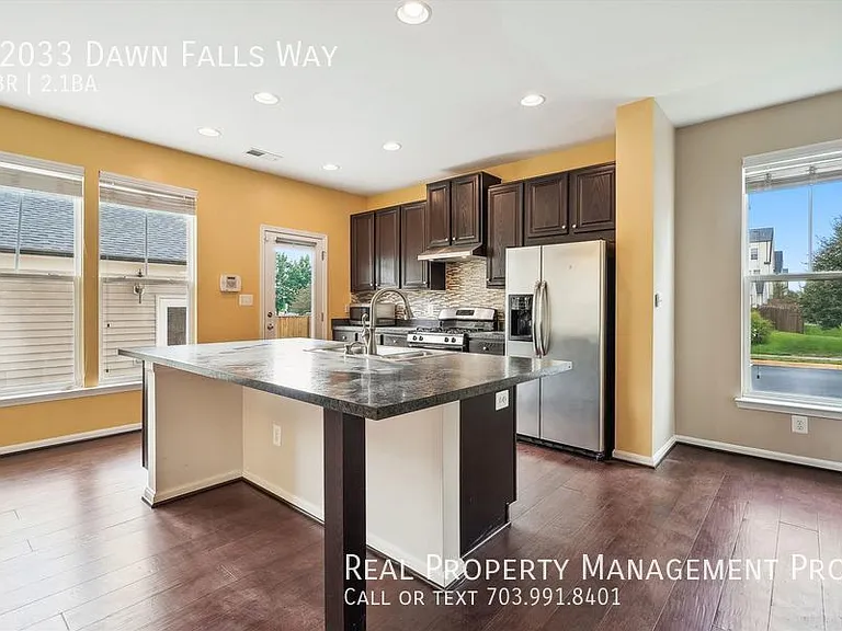 12033 Dawn Falls Way — Photo 4