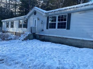 9 Wadhams Heights Ln, Westport, NY 12993
