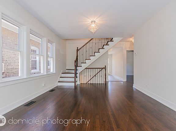 4th image of 2024 N Oak Park Ave