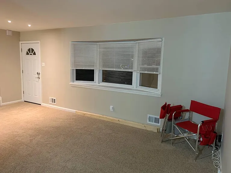 107 Deptford Rd — Photo 3