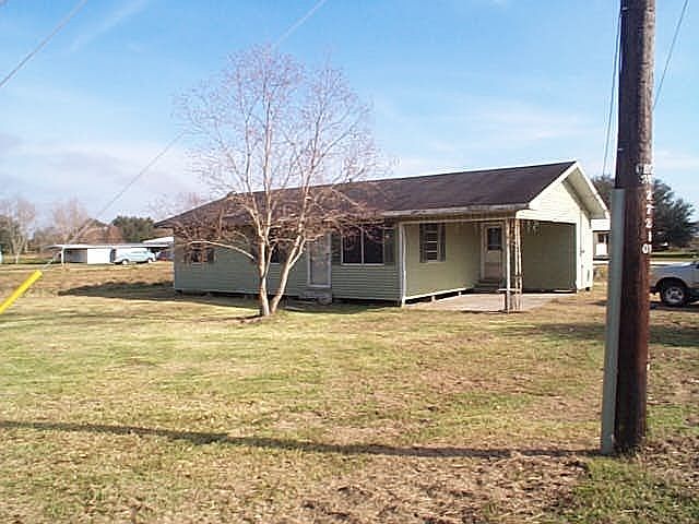 1st image of 1003 Courville Rd