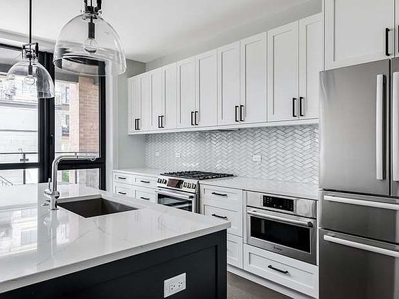 5th image of 1450 N Bosworth Ave #1R