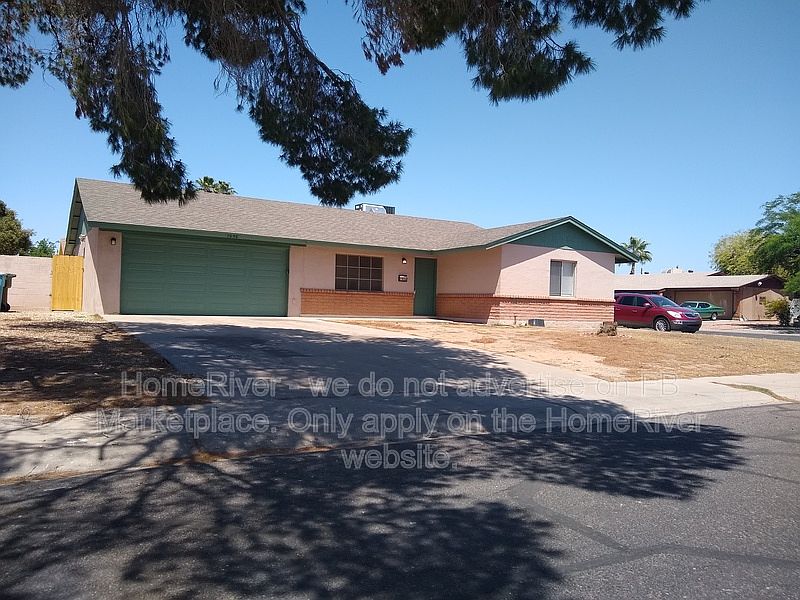 1st image of 7956 W Montecito Ave