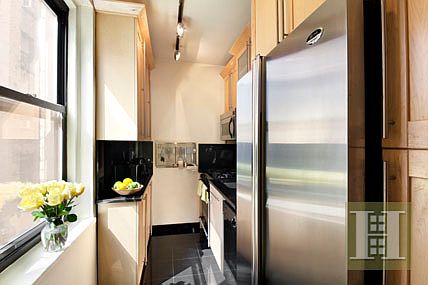 2nd image of 119 W 96th St #6G